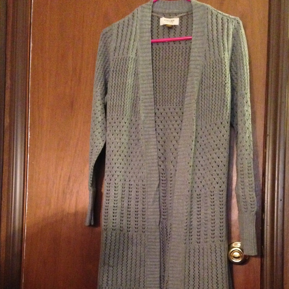 EUC Sonoma Light Gray Long Sweater Cardigan Size M